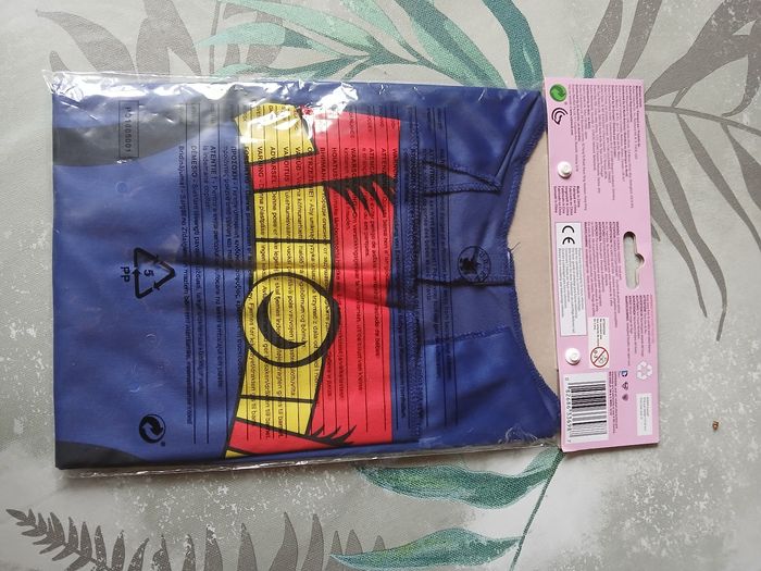 Tee-shirt fille super hero - photo numéro 2