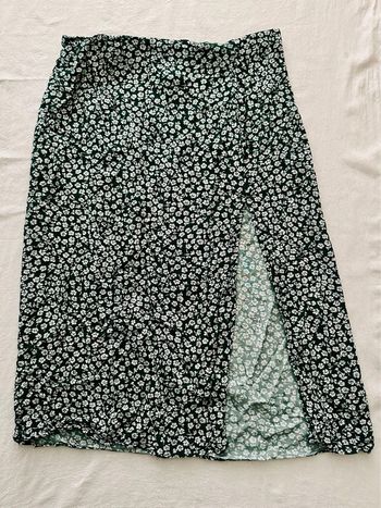 Jupe fleurie avec fentes H&M Taille M