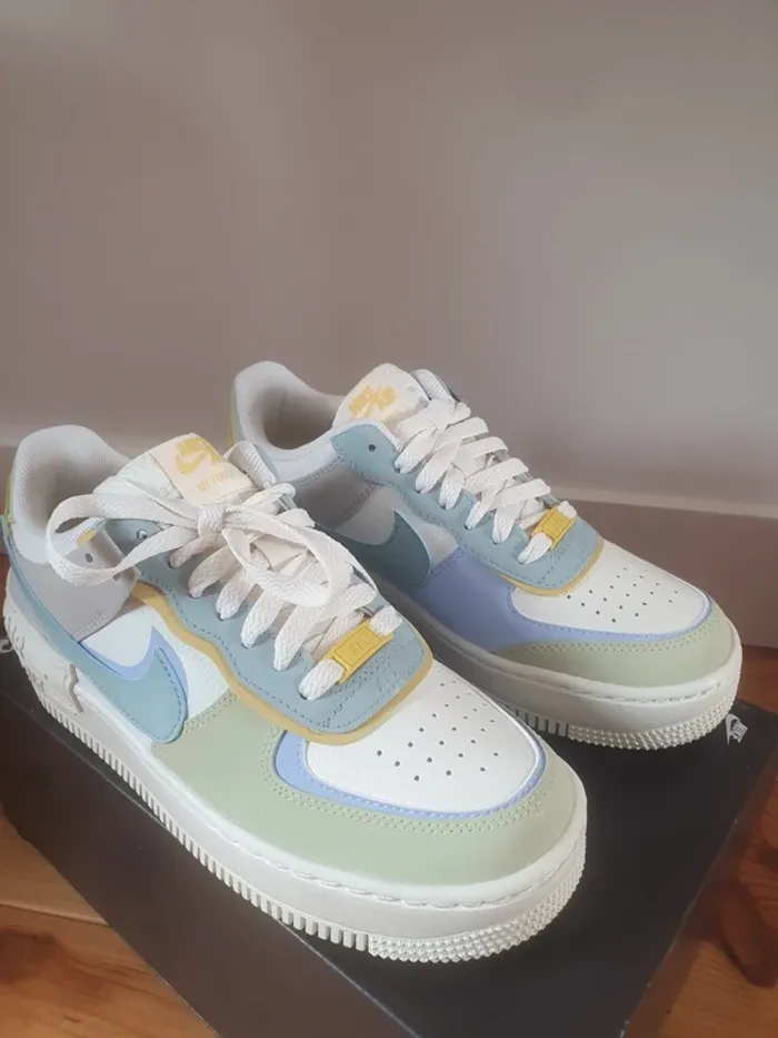 Nike Air Force 1 Shadow (36.5) - photo numéro 2