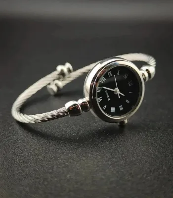 Montre bracelet argentée & noire, style vintage