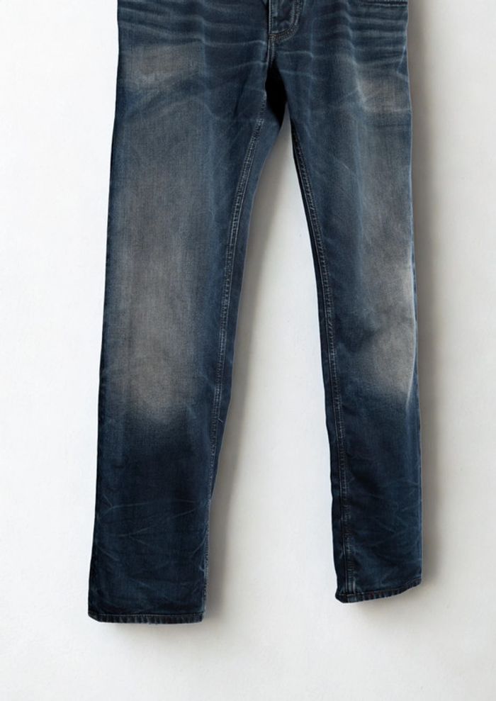 Jean bleu délavé Blue jean washed slim fit Armani Taille 38 - photo numéro 5