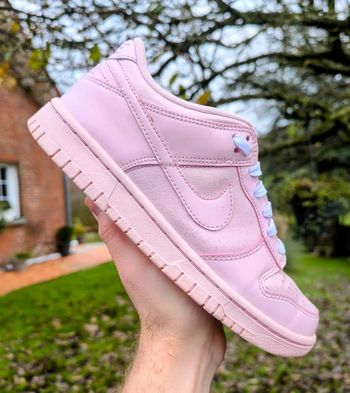 Baskets Nike dunk low prism pink rose pointure 38 comme neuves