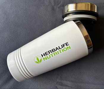 NEUF : mug Herbalife 450ml