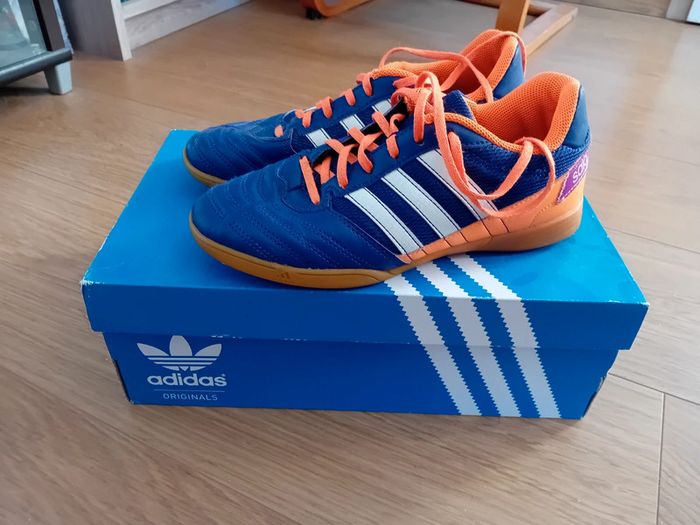 Chaussure de Hand Adidas T38 - photo numéro 2