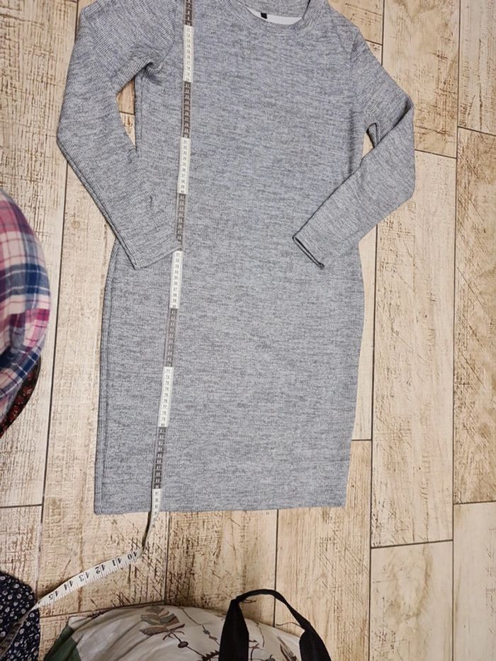 Robe chaussette grise extensible L - photo numéro 3