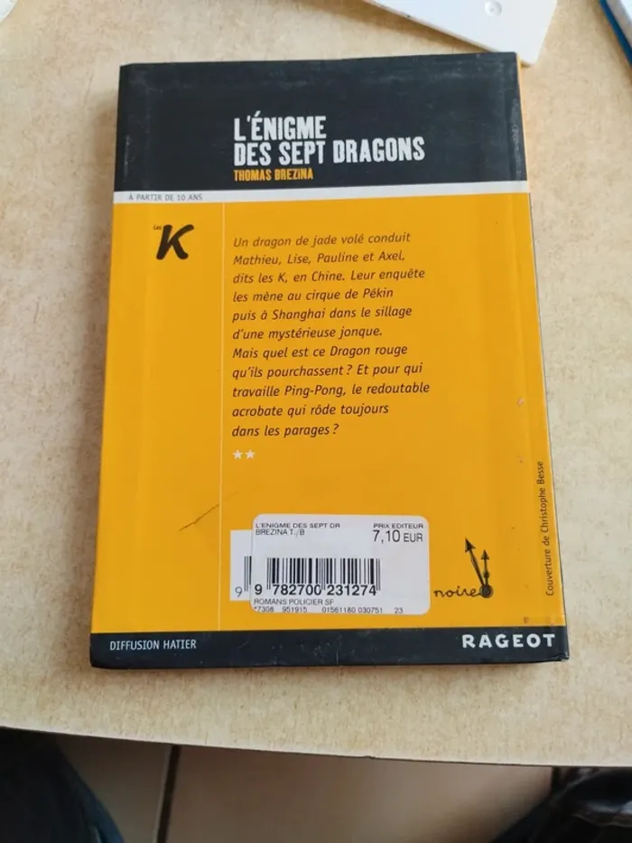 L'énigme des sept Dragons - photo numéro 2