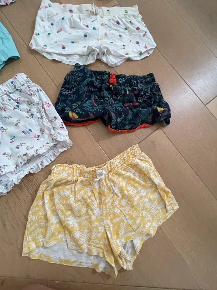 Lot short 10 ans - photo numéro 4