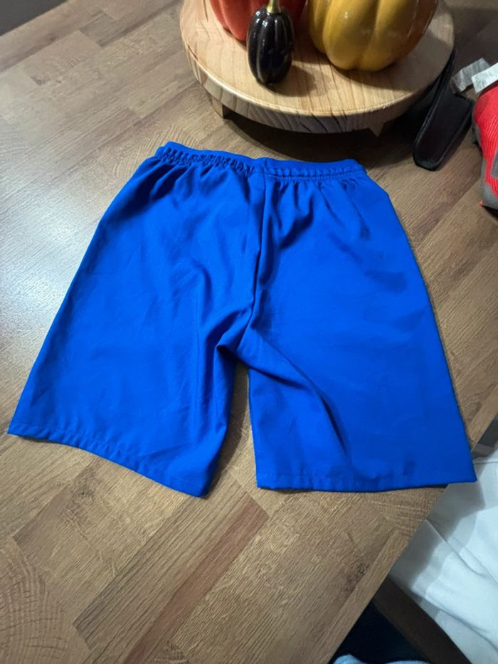 Ensemble de foot 12 ans P37 1/2 - photo numéro 12