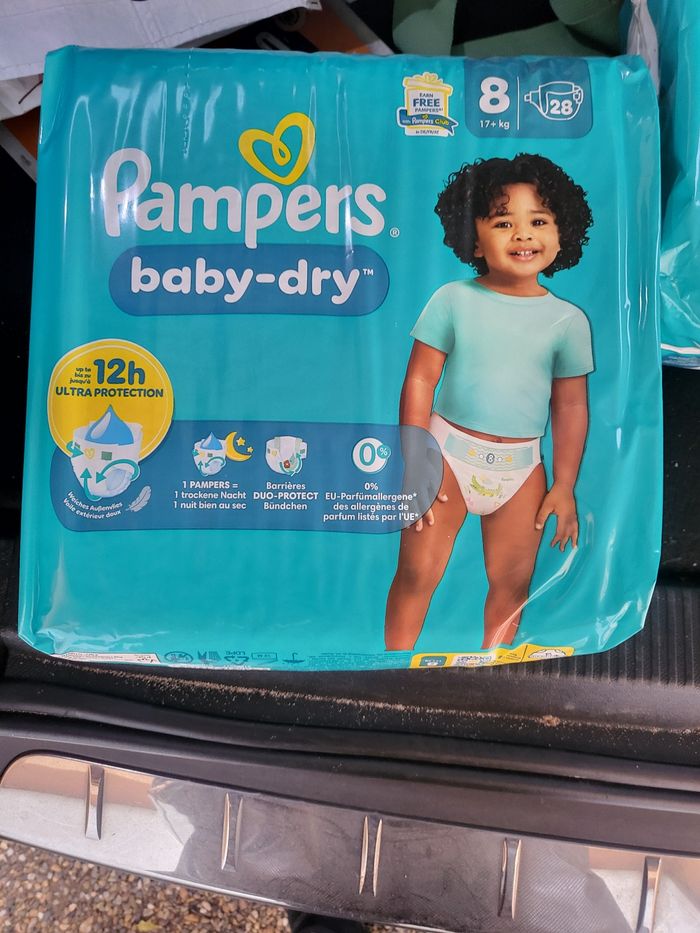 Pampers taille 8