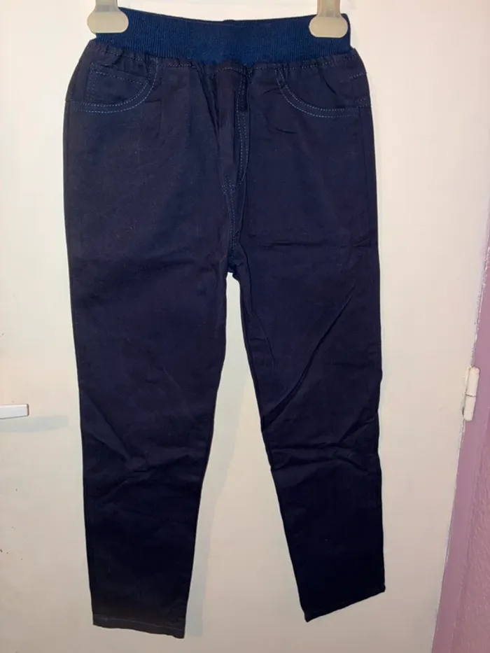 Pantalon brodé style cargo, 160 (13/14), sans marque, neuf sans étiquette. - photo numéro 2