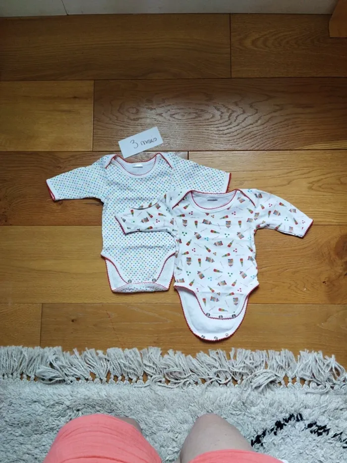 Lot 2 bodies
