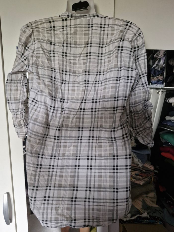 Jolie blouse style vichy col ouvert boutons - photo numéro 6