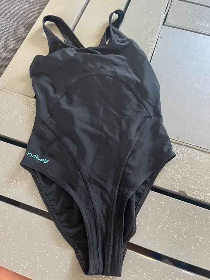 Maillot de bain une pièce - photo numéro 2