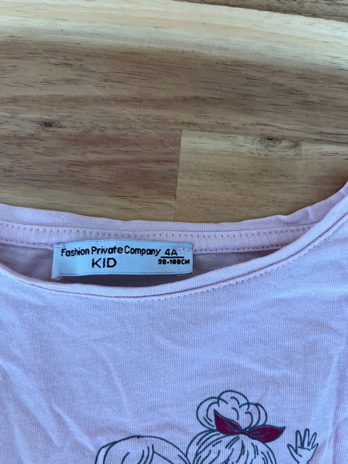 T-shirt rose - 4 ans - photo numéro 2