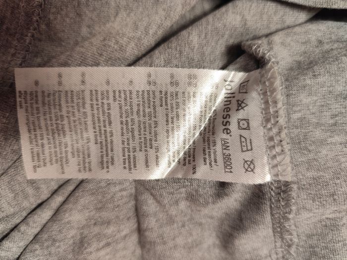 T-shirt T.38/40 - photo numéro 4