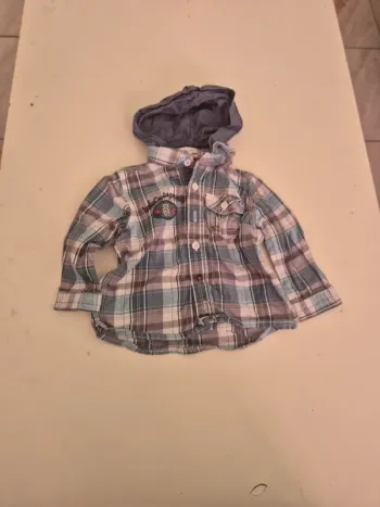 Chemise avec capuche