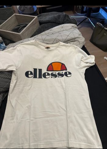 Tee-shirts