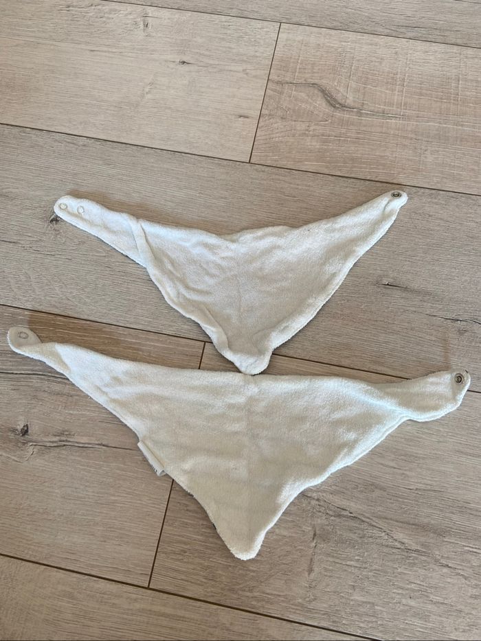 Bavoir bandana - photo numéro 2