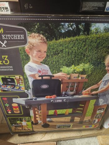 Smoby - barbecue- cuisine - neuf