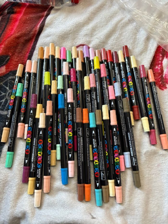 Lots coloriages mystère - photo numéro 2