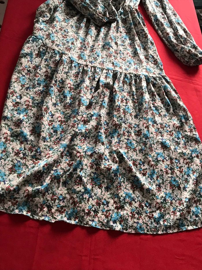 Robe longue à manches longues marque Glamourous taille 34 - photo numéro 17
