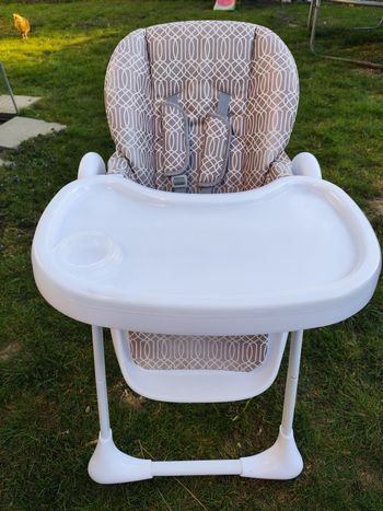 Chaise haute télescopique 