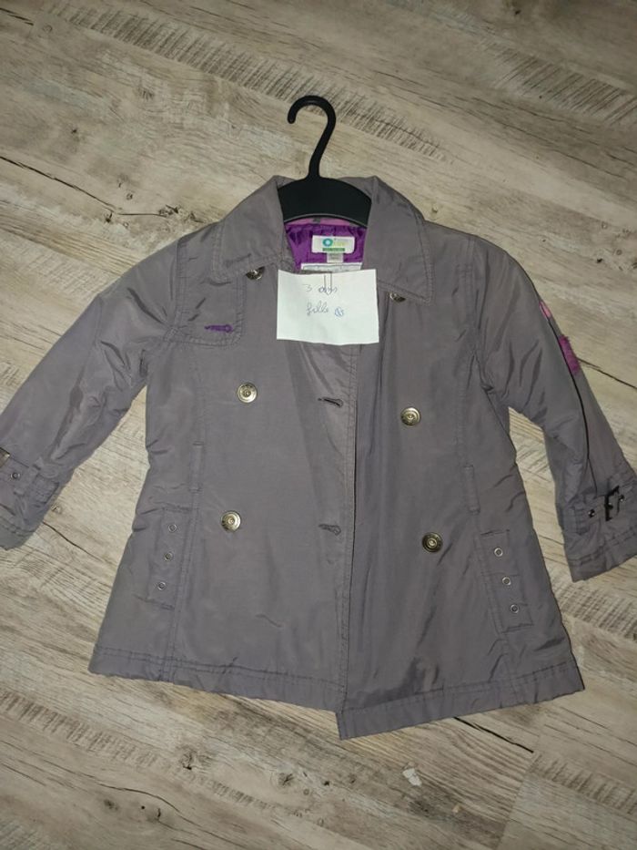 Veste fermeture boutonnée taille 3 ans