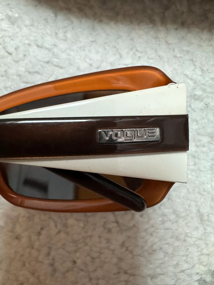 Lunettes de soleil Vogue Taille 55 - photo numéro 4