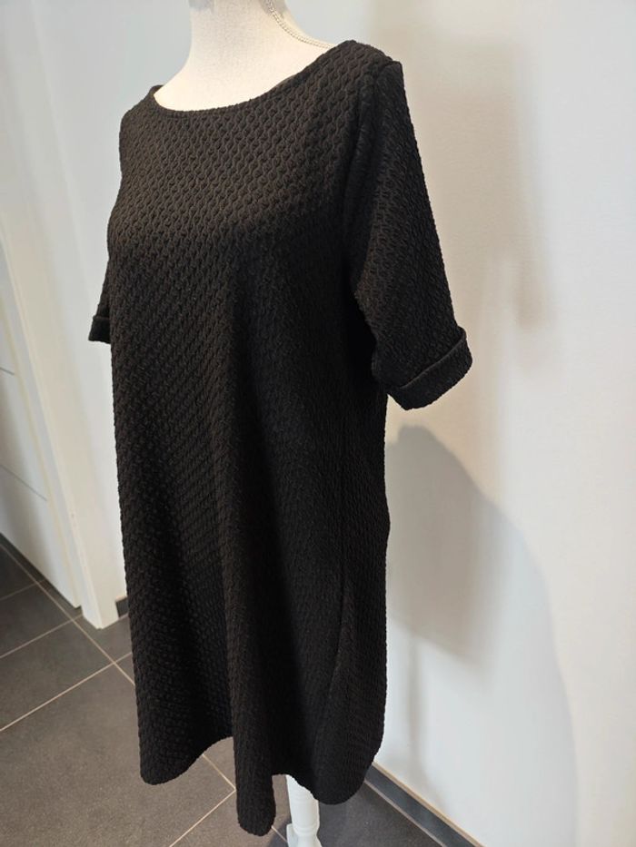 Robe c&a manches 3/4 M - photo numéro 2