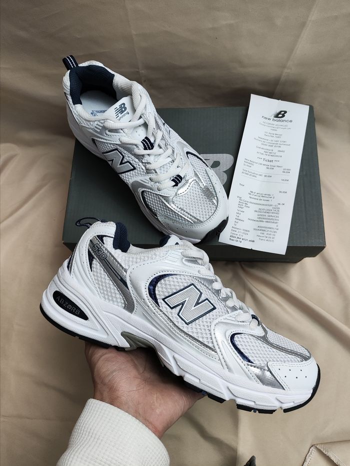 Originais New Balance 530 White Silver Navy Taille 42 - photo numéro 3