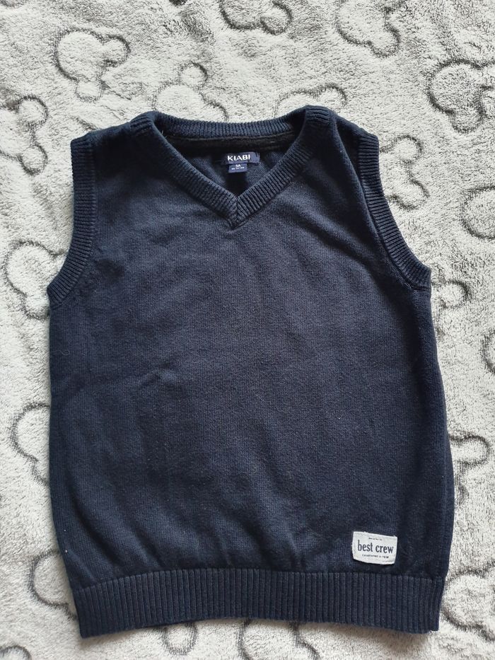 Pull sans Manche
Taille 3 ans