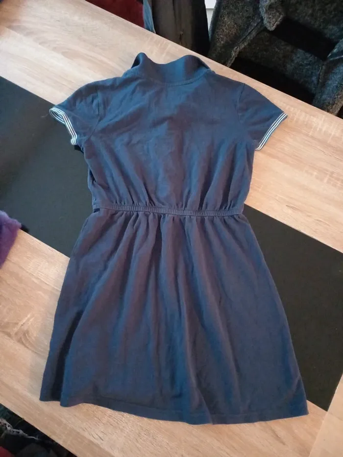 Robe bleue marine 14 ans - photo numéro 4