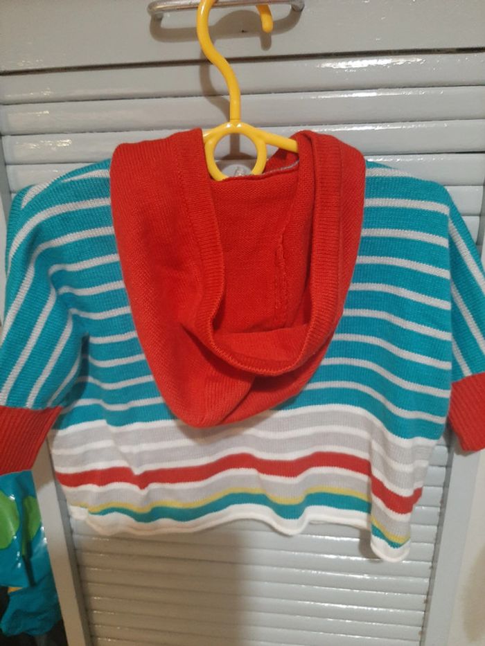 gilet à capuche filles Taille 6 mois - photo numéro 2