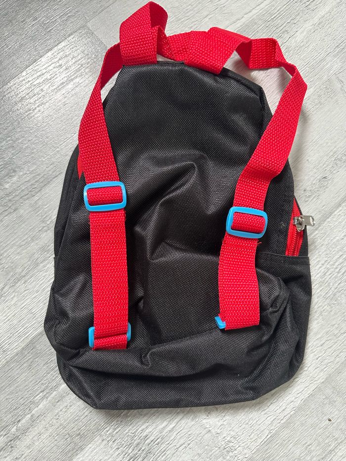 Sac à dos Spiderman - photo numéro 2