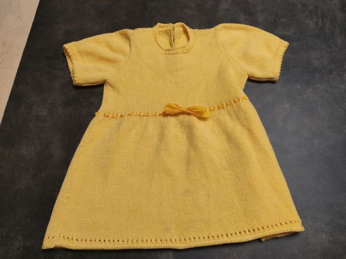 Robe tricoté main taille 2/3 ans - photo numéro 2