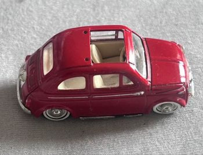 Voiture Fiat 500 1957 - photo numéro 2