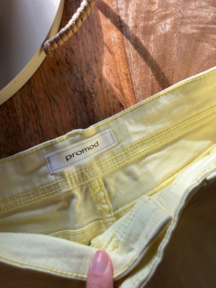 Short jaune pale Promod - photo numéro 3