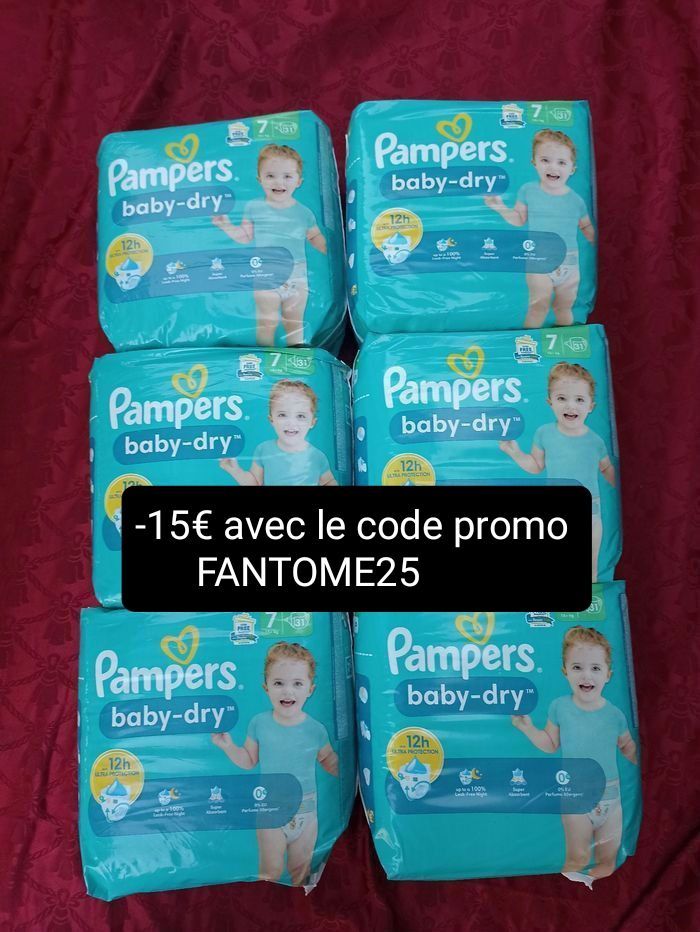 Six paquets de couches Pampers T7 taille 7
