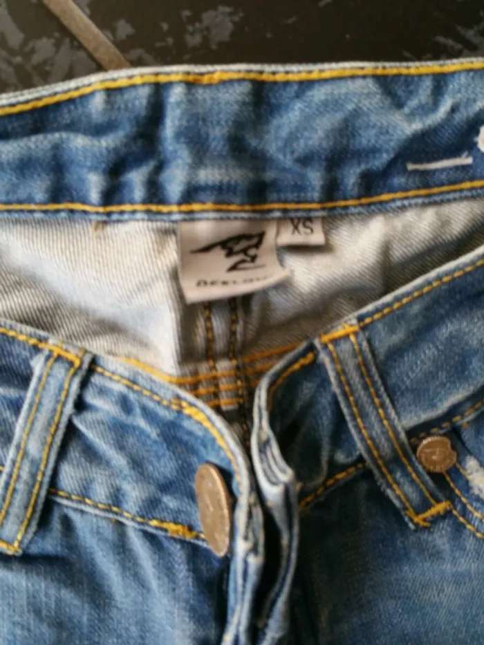 Jean xs - photo numéro 2