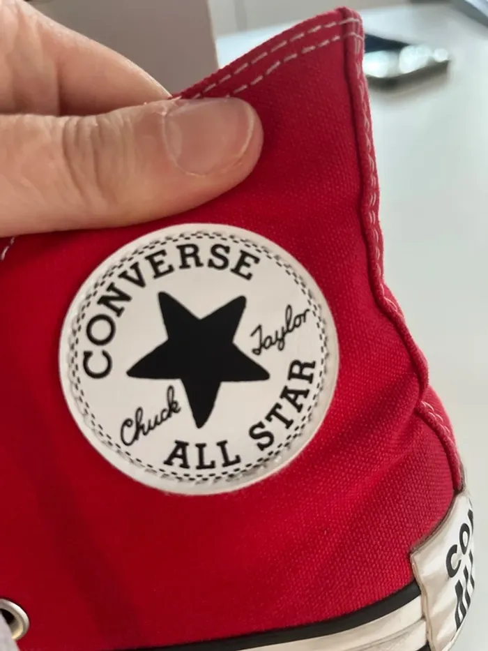 Converse Chuck Taylor rouges 37,5 - photo numéro 6
