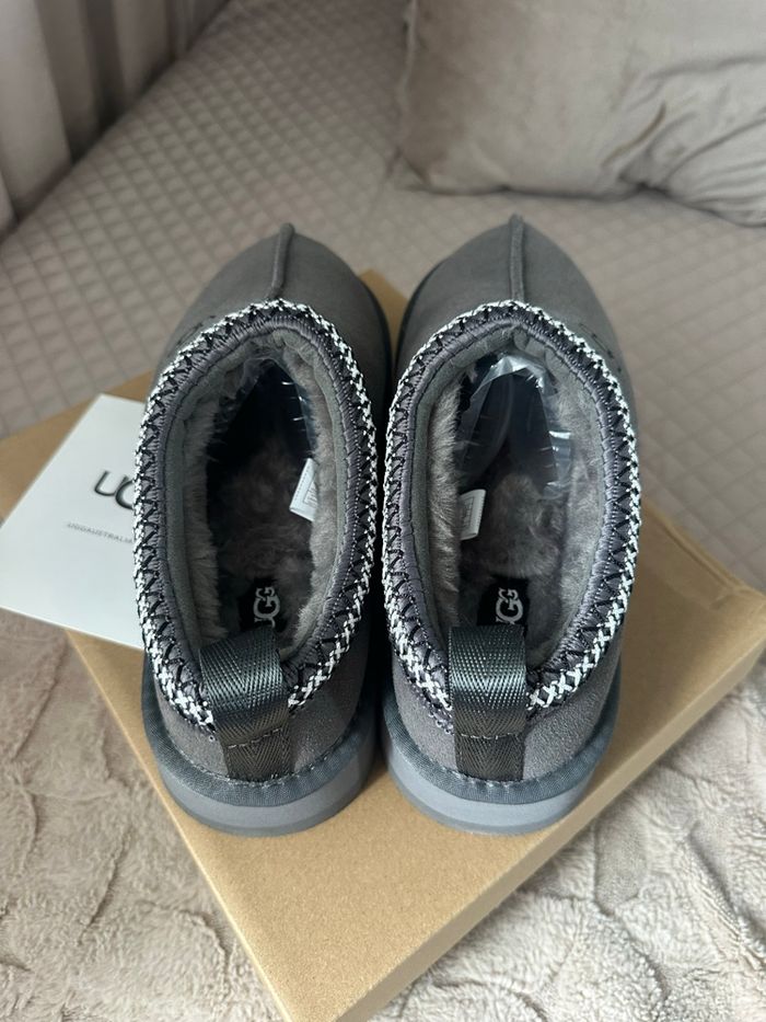 UGG tazz gris - photo numéro 6