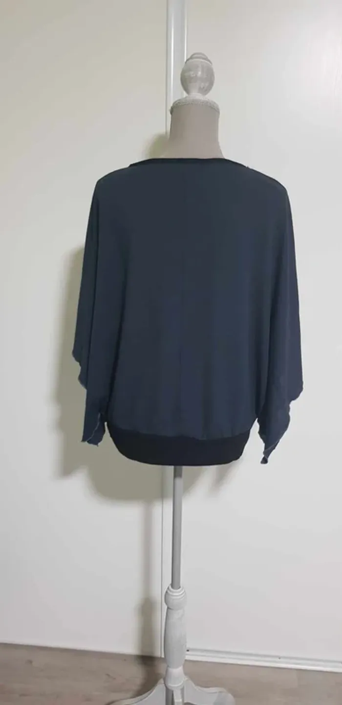 Pull manches ouvertes - photo numéro 4