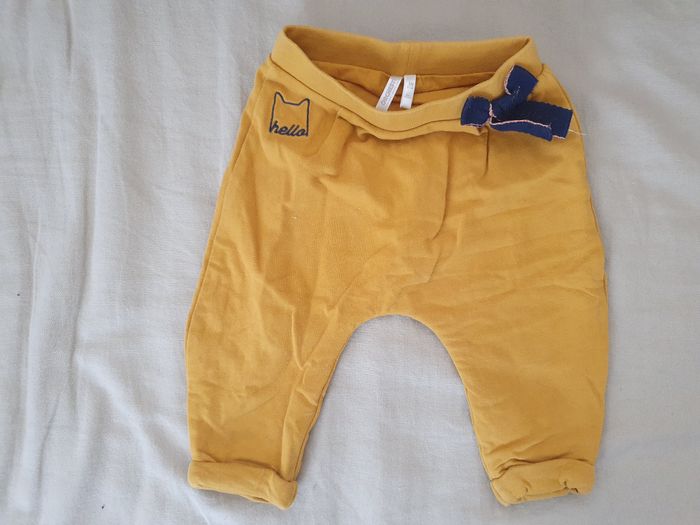 Lot de pantalons - photo numéro 2