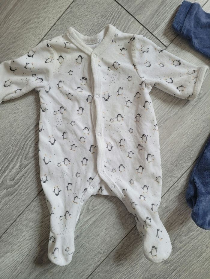 Lot de 4 pyjamas taille 1/3 mois - photo numéro 4