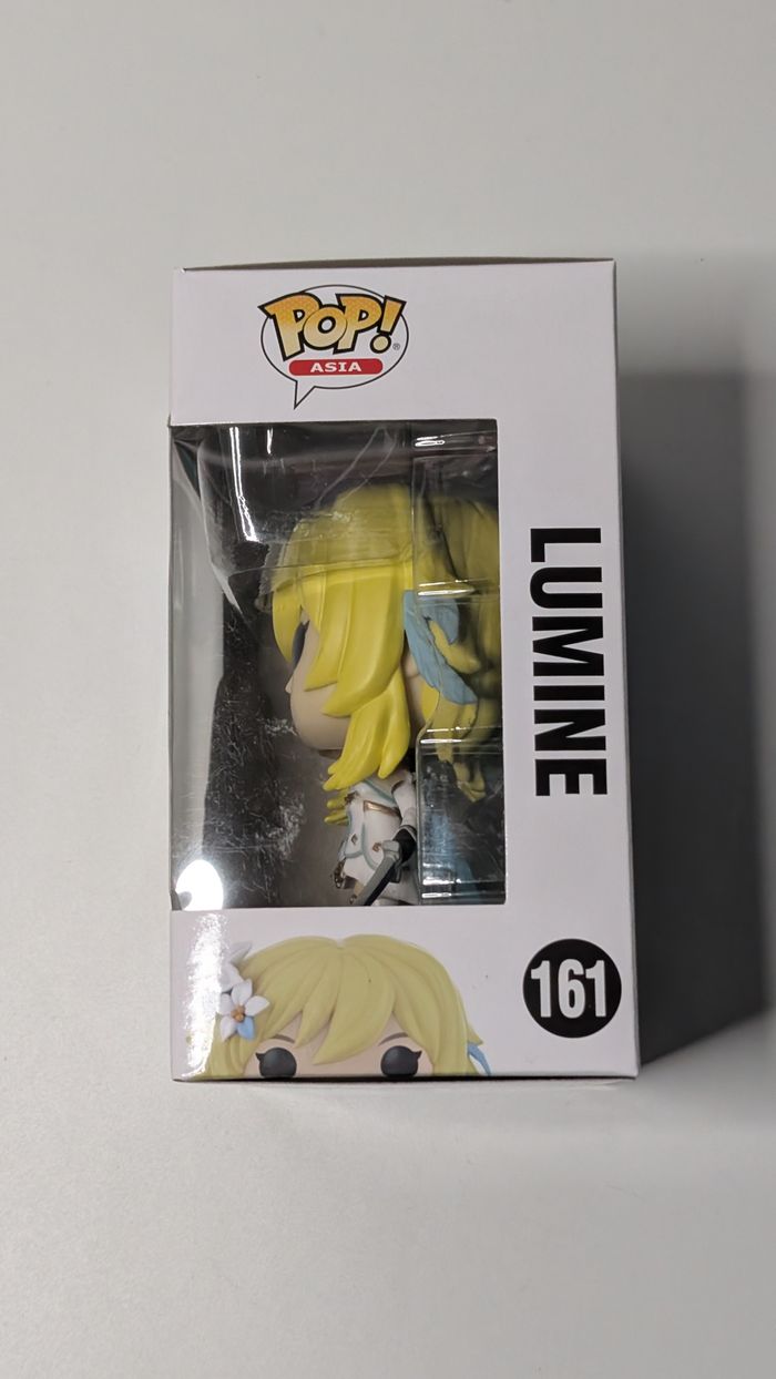 [Funko pop] Figurine Genshin Impact Lumine 161 - photo numéro 4