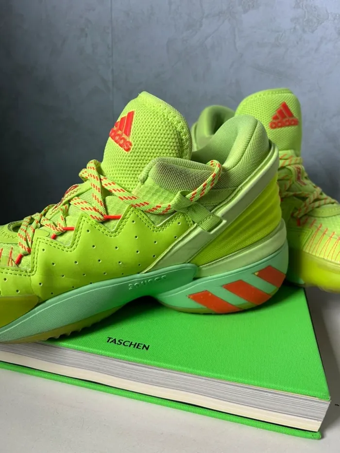 Adidas D.O.N Issue 2 Marvel Spidey Sense - photo numéro 9