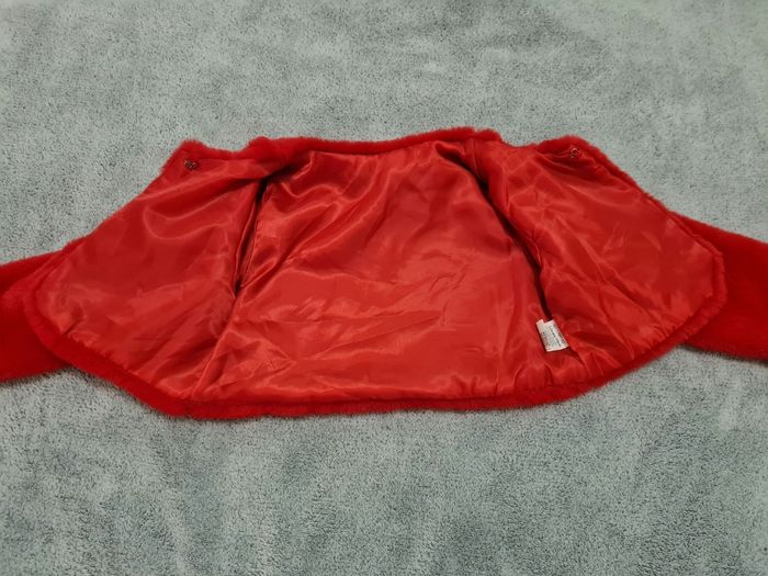 Gilet fille rouge en fourrure 12 mois - photo numéro 4