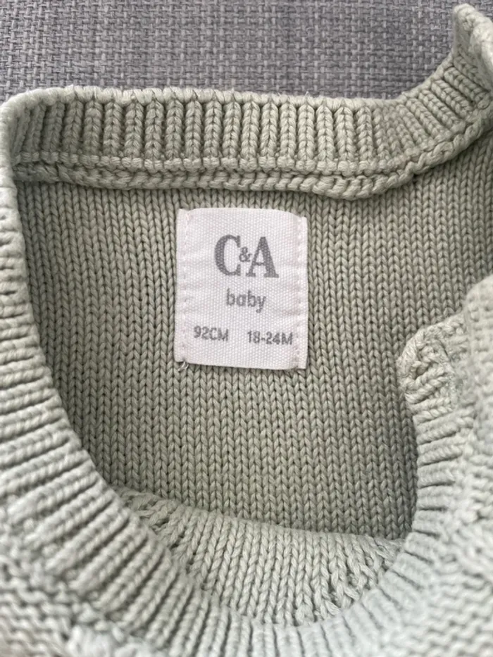 Pull fille C&A - photo numéro 2