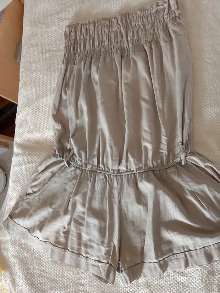 Short bustier