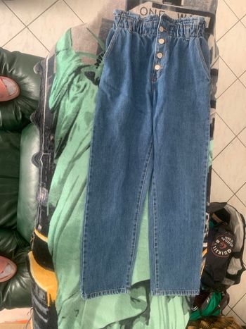 Jean taille haute.